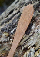 Drevená lyžica, čerešňové drevo, cca. 17 x 4 cm
